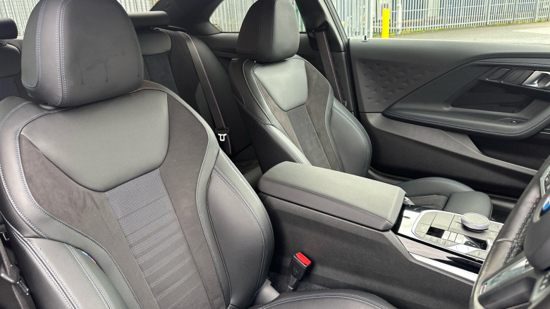 BMW 2 Series 220i M Sport 2dr Step Auto Petrol Coupe